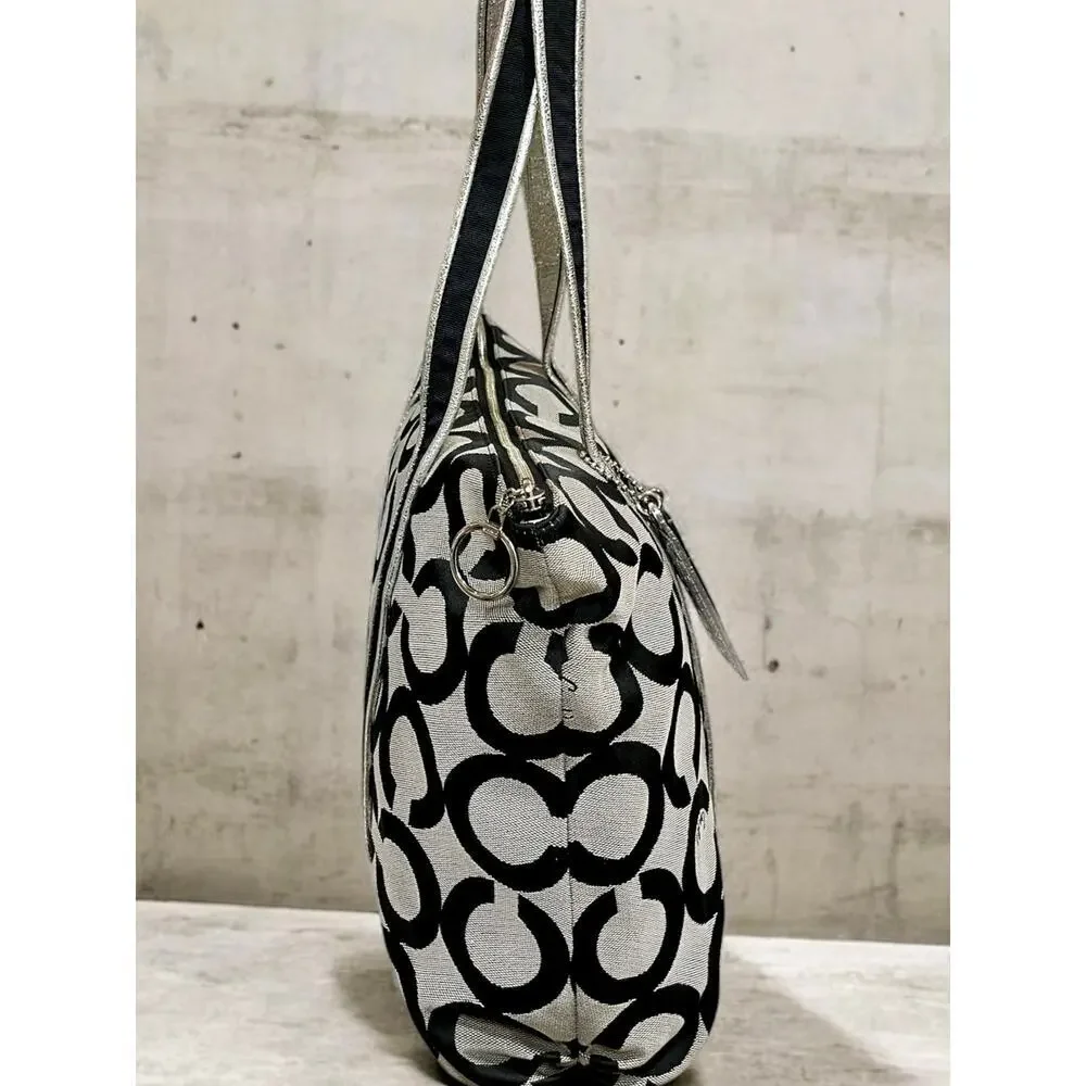 Y2K Coach 13826 Poppy OP Art Signature Tote & Applique Wristlet Set